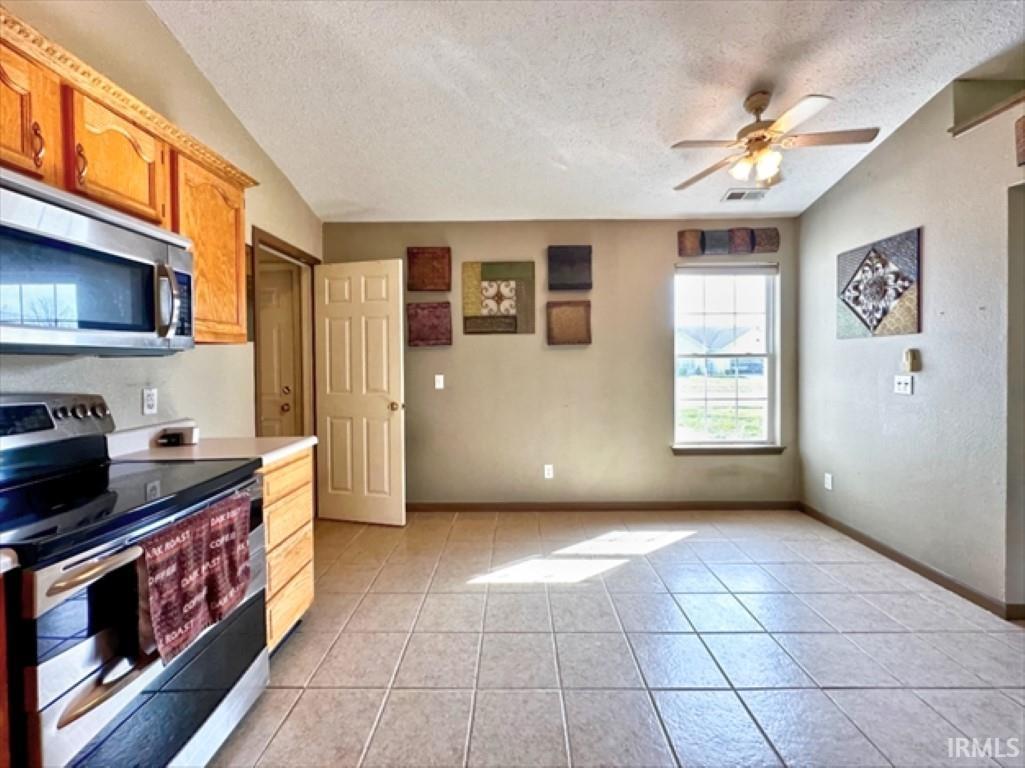 1050 Springwater Road Kokomo, IN 46902 - Photo 7 of 15