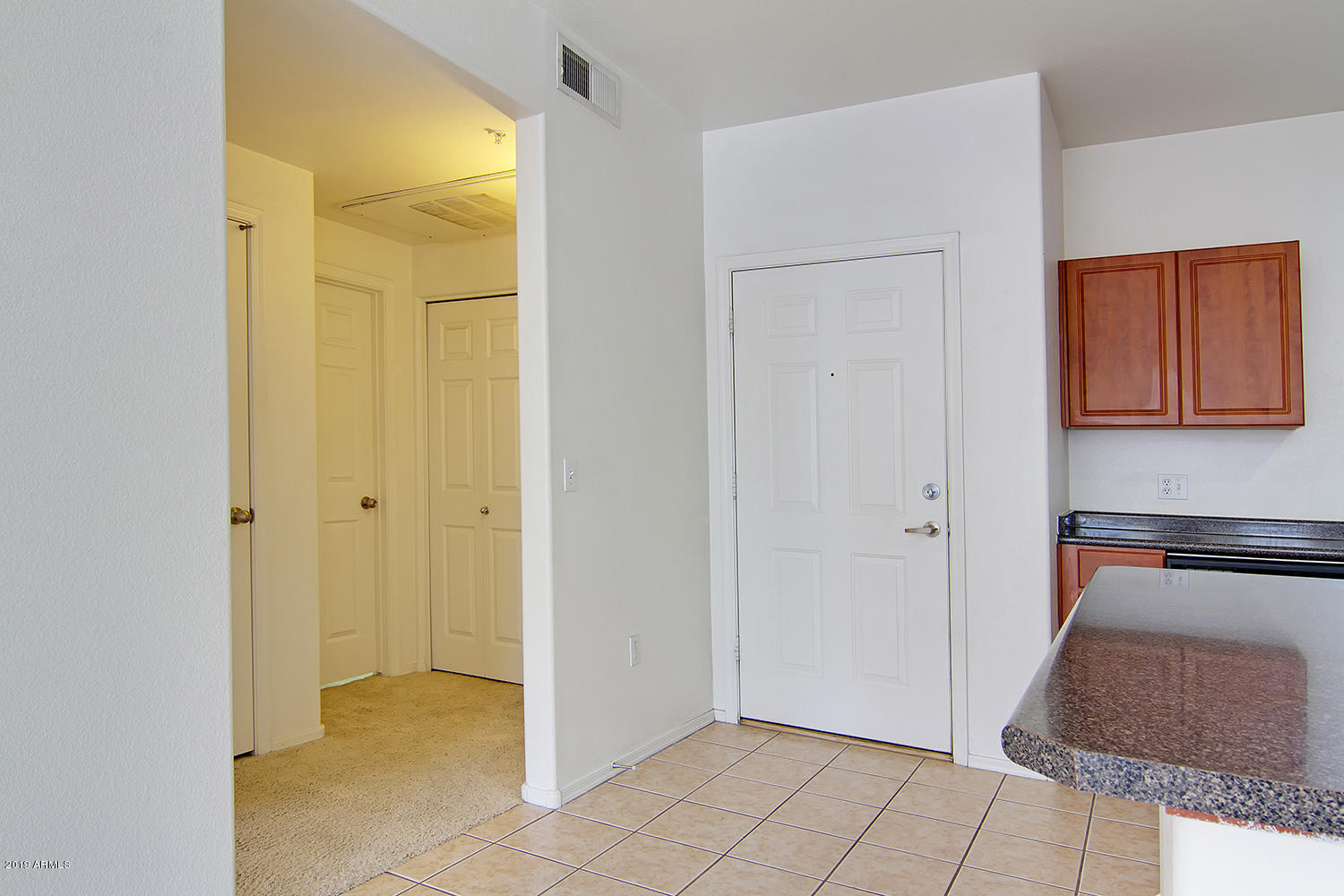 911 East Camelback Road, Unit 2029 Phoenix, AZ 85014 - Photo 11 of 30 911 E Camelback Rd Unit 2029-large-005-0