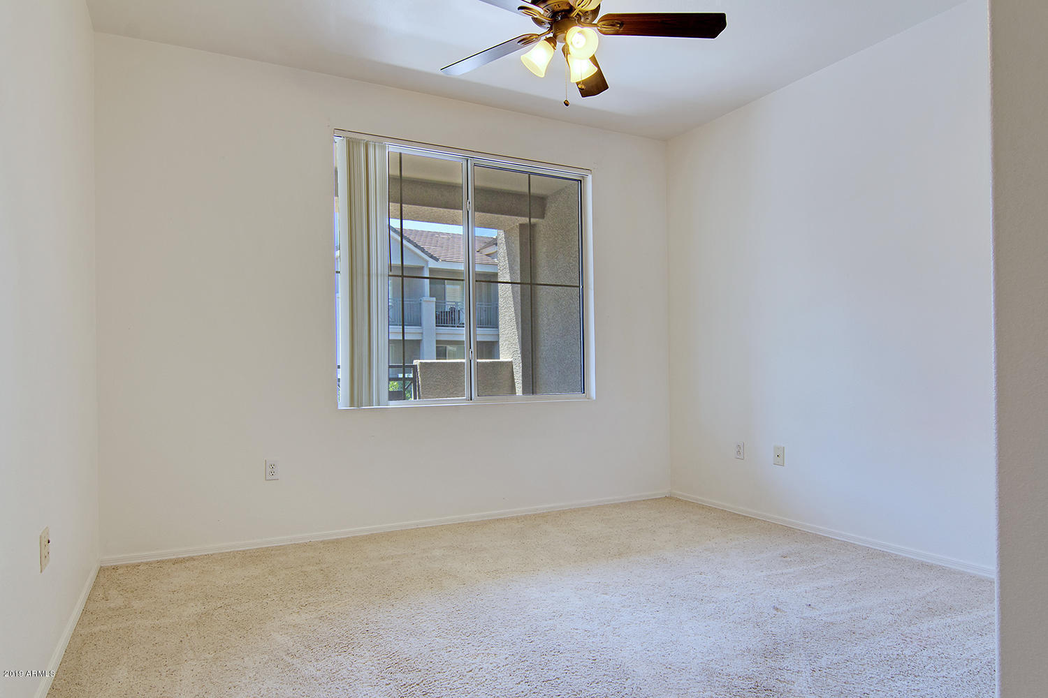 911 East Camelback Road, Unit 2029 Phoenix, AZ 85014 - Photo 13 of 30 911 E Camelback Rd Unit 2029-large-017-0