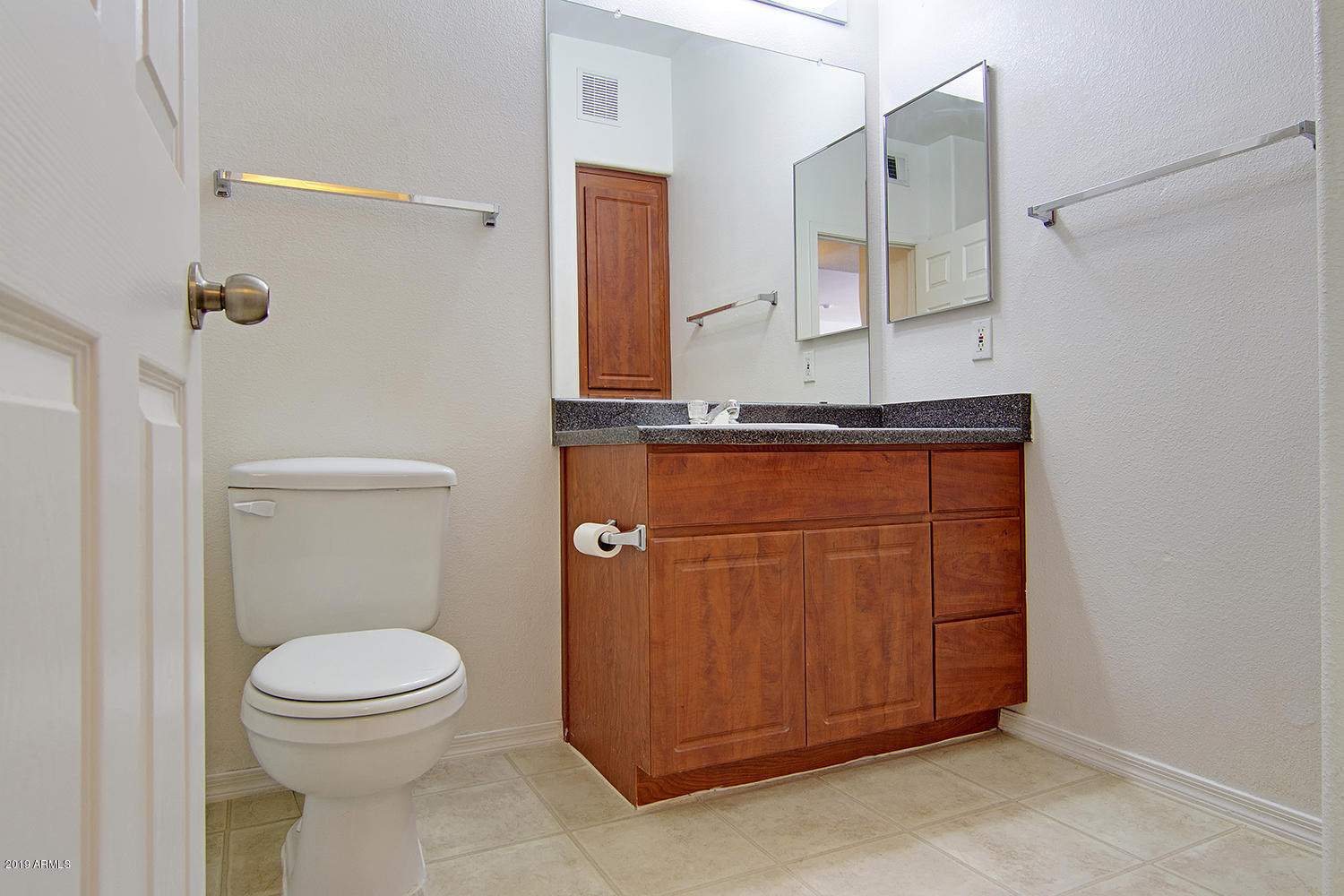 911 East Camelback Road, Unit 2029 Phoenix, AZ 85014 - Photo 15 of 30 911 E Camelback Rd Unit 2029-large-019-0
