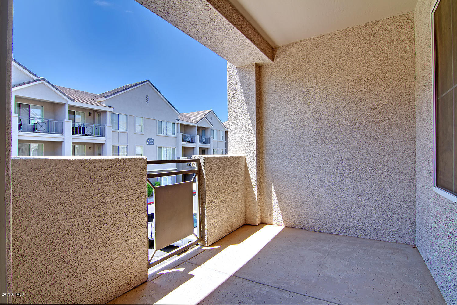911 East Camelback Road, Unit 2029 Phoenix, AZ 85014 - Photo 19 of 30 911 E Camelback Rd Unit 2029-large-015-0