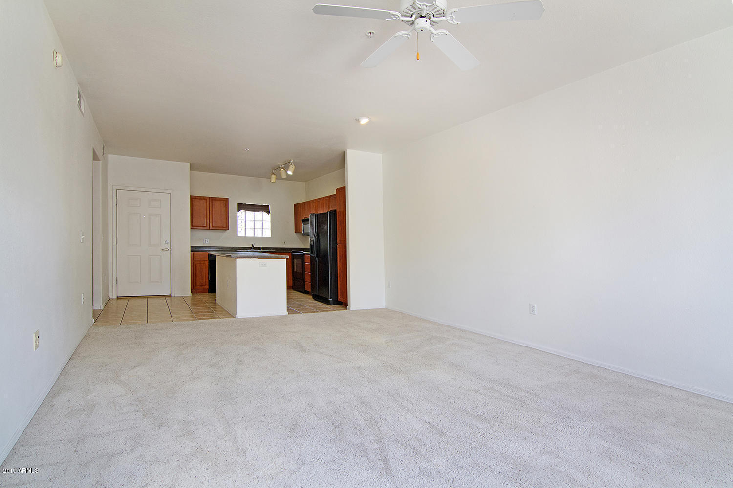 911 East Camelback Road, Unit 2029 Phoenix, AZ 85014 - Photo 8 of 30 911 E Camelback Rd Unit 2029-large-007-0