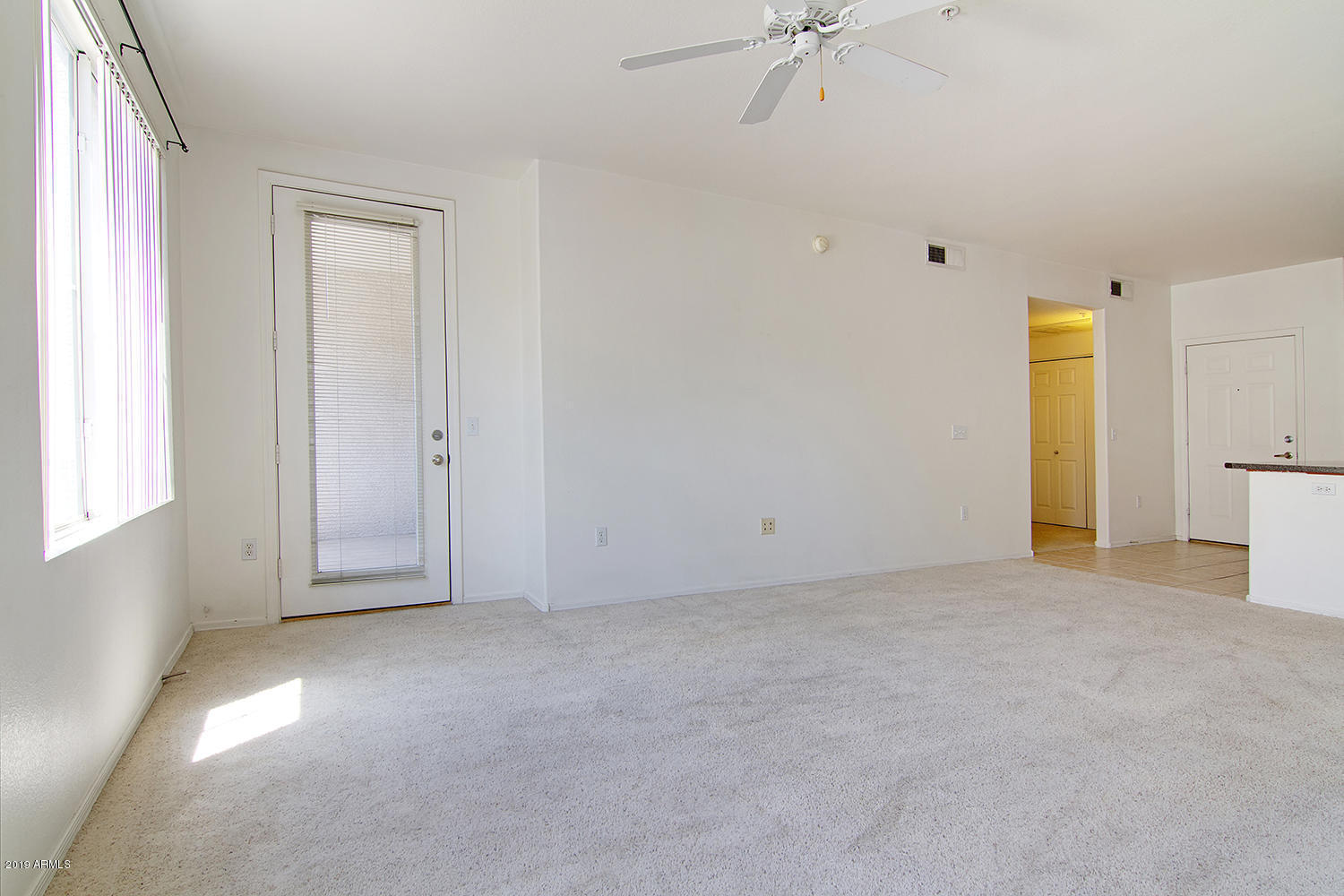 911 East Camelback Road, Unit 2029 Phoenix, AZ 85014 - Photo 10 of 30 911 E Camelback Rd Unit 2029-large-008-0