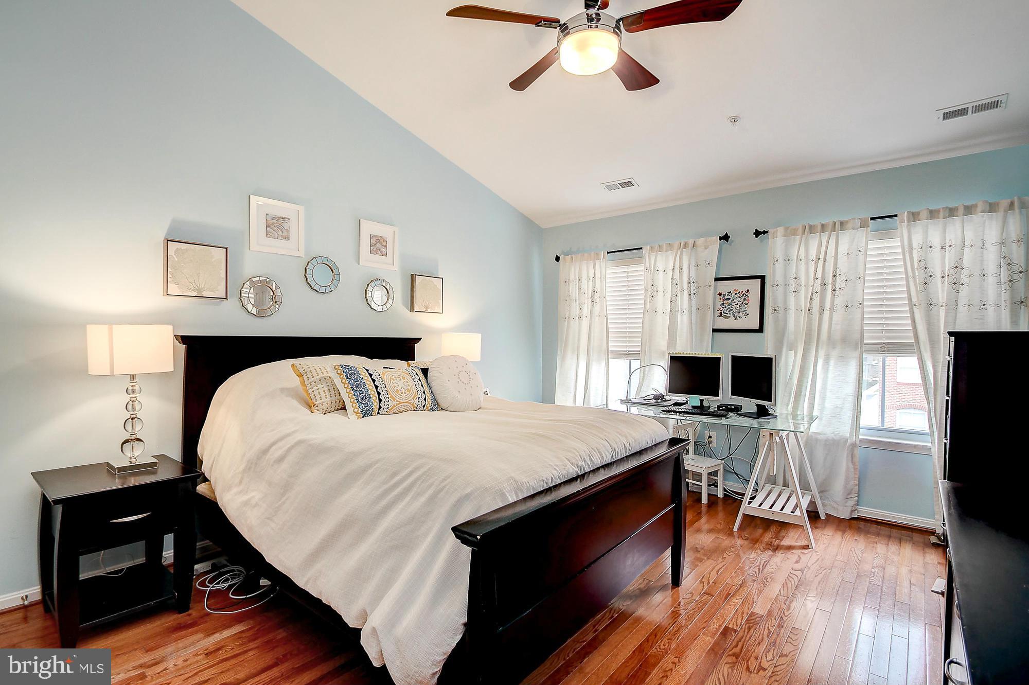 2086 Clipper Park Road Baltimore, MD 21211 - Photo 11 of 30 Bedroom (Master)