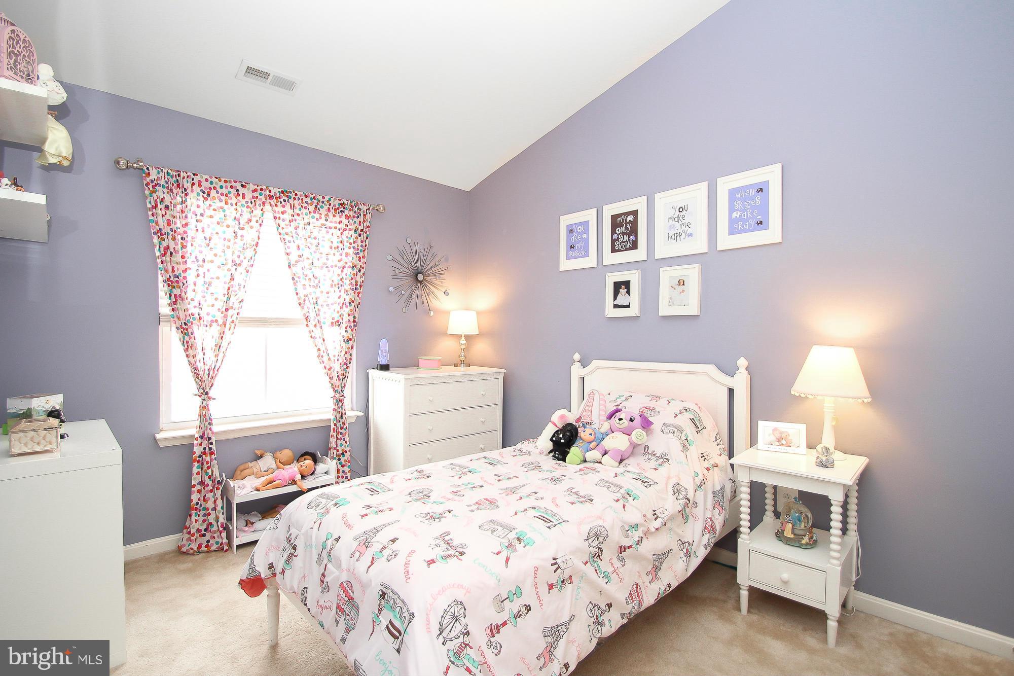 2086 Clipper Park Road Baltimore, MD 21211 - Photo 17 of 30 Bedroom