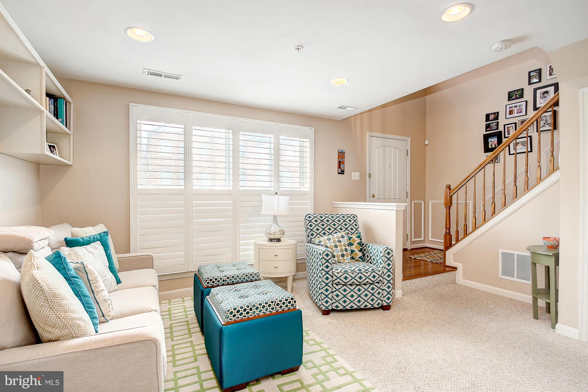 2086 Clipper Park Road Baltimore, MD 21211 - Photo 23 of 30 Family Room