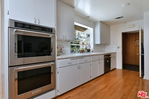 $1,799,000 | Undisclosed Address, Encino, CA 91436