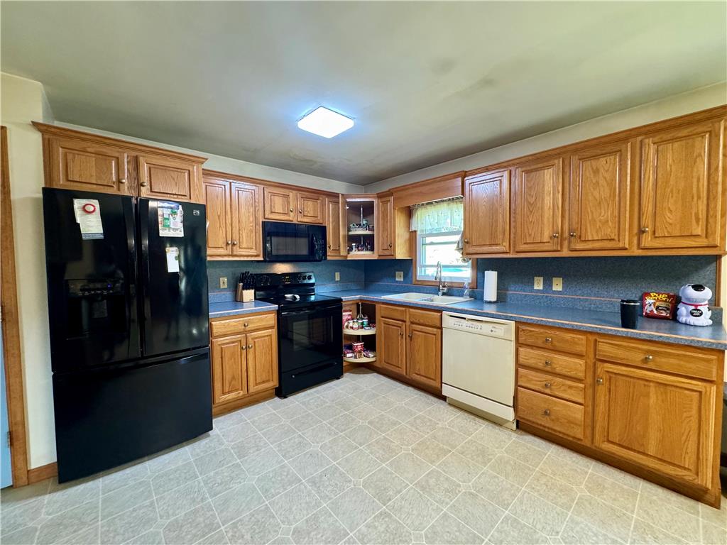 5054 Mill Road Schnecksville, PA 18078 - Photo 16 of 29