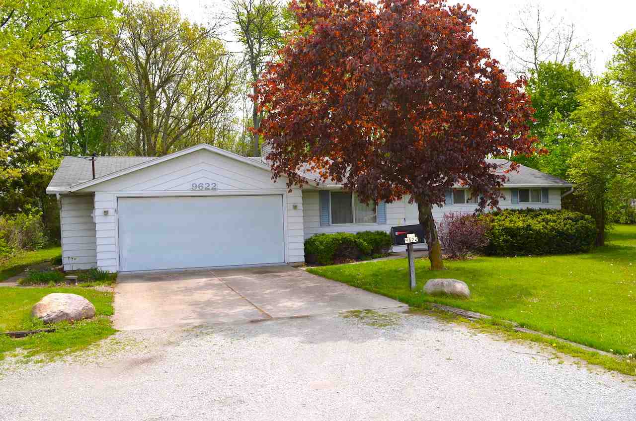 9622 Lima Road Fort Wayne, IN 46818 - Photo 2 of 33