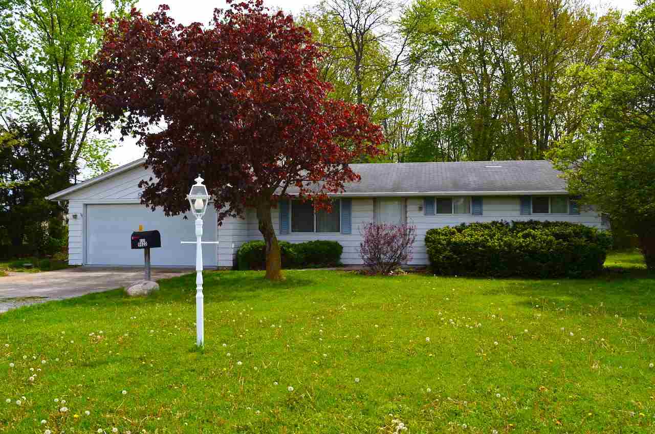9622 Lima Road Fort Wayne, IN 46818 - Photo 3 of 33