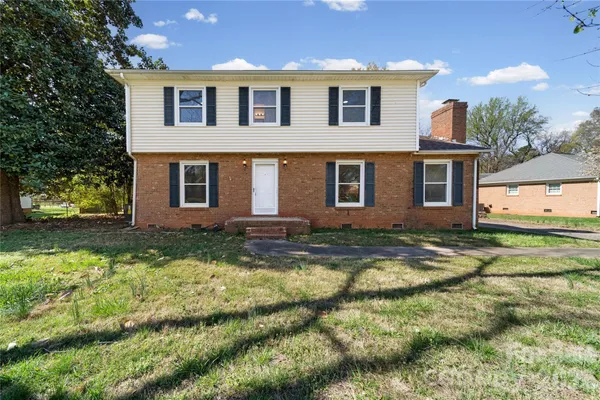 $439,000 | 2517 Gum Wood Court, Matthews, NC 28105