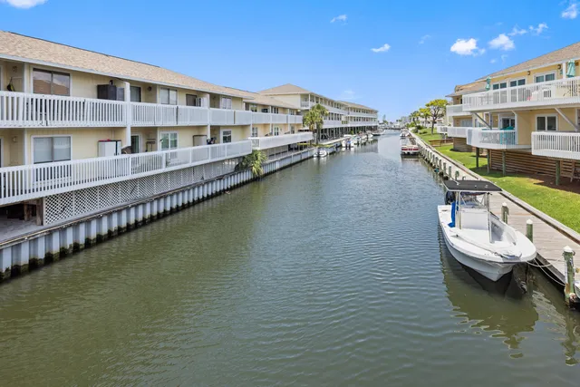 a view of a lake with houses