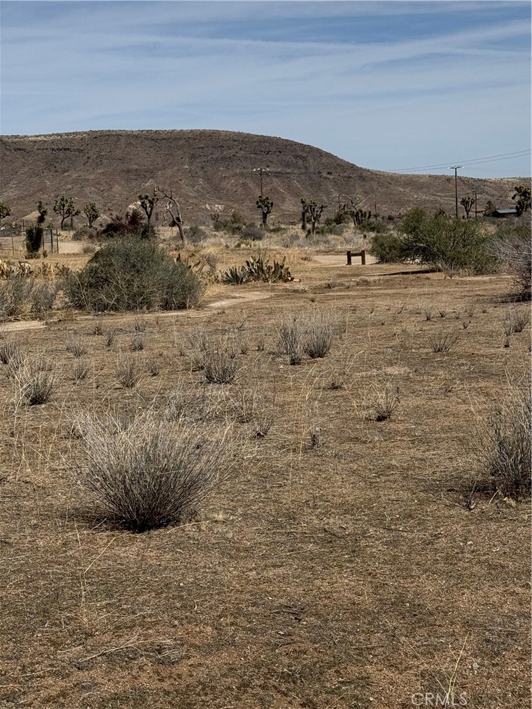 0 Minna Gombell Road Pioneertown, CA 92268 - Photo 8 of 17 a view of ocean and mountain
