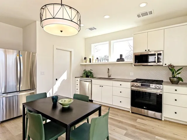 $399,000 | 1116 Atkinson Road, Austin, TX 78752