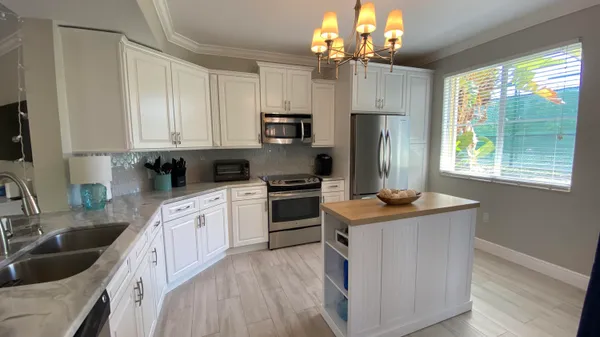 $6,000 | 11024 Legacy Drive, Unit 104, Palm Beach Gardens, FL 33410