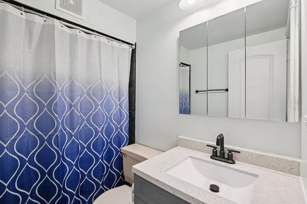 $134,900 | 7422 West 111th Street, Unit 510, Worth, IL 60482