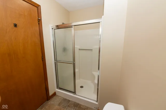 $224,900 | 319 East College Avenue, Brownsburg, IN 46112