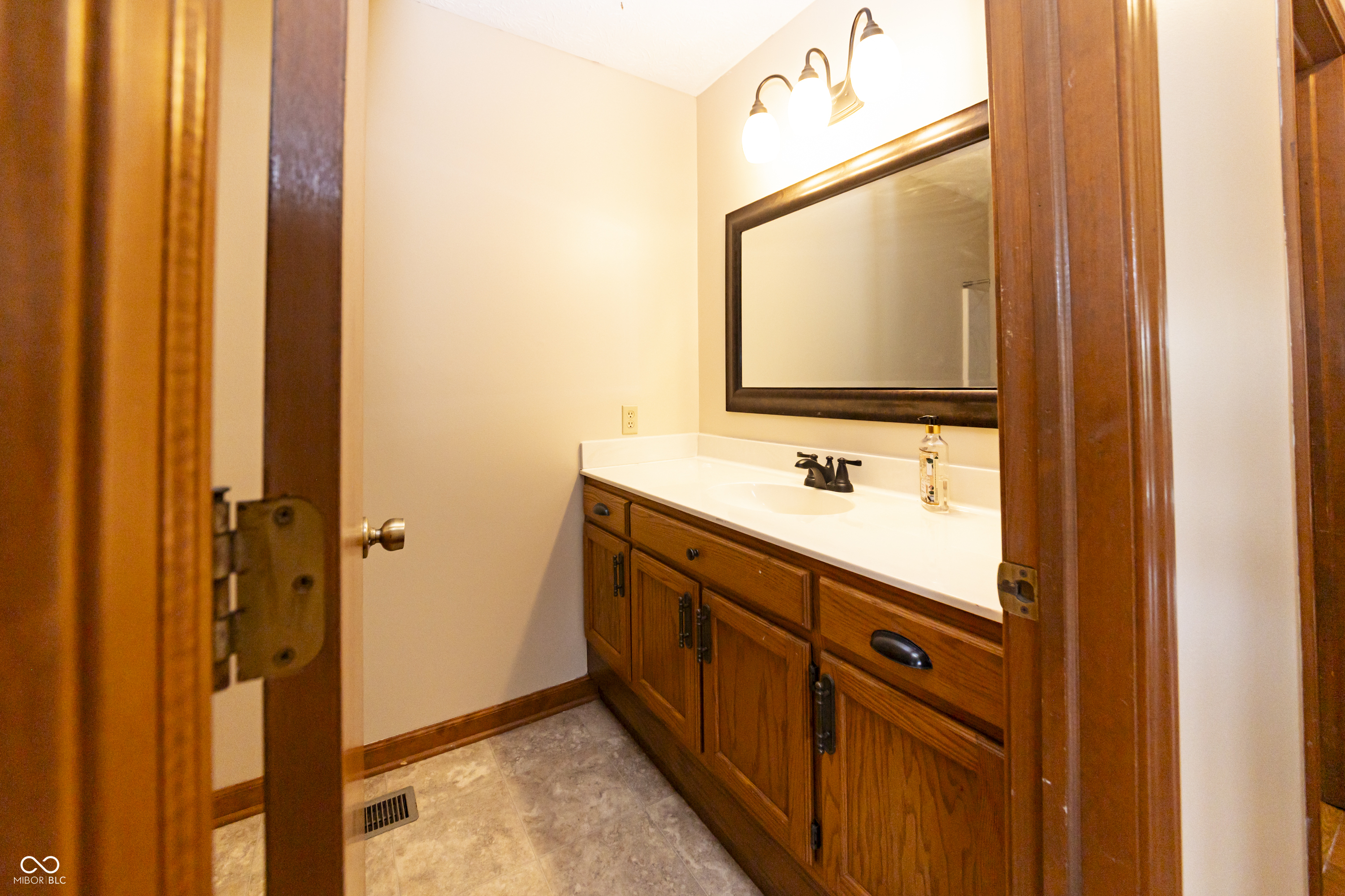 319 East College Avenue Brownsburg, IN 46112 - Photo 21 of 25