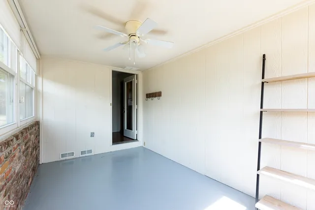 $224,900 | 319 East College Avenue, Brownsburg, IN 46112