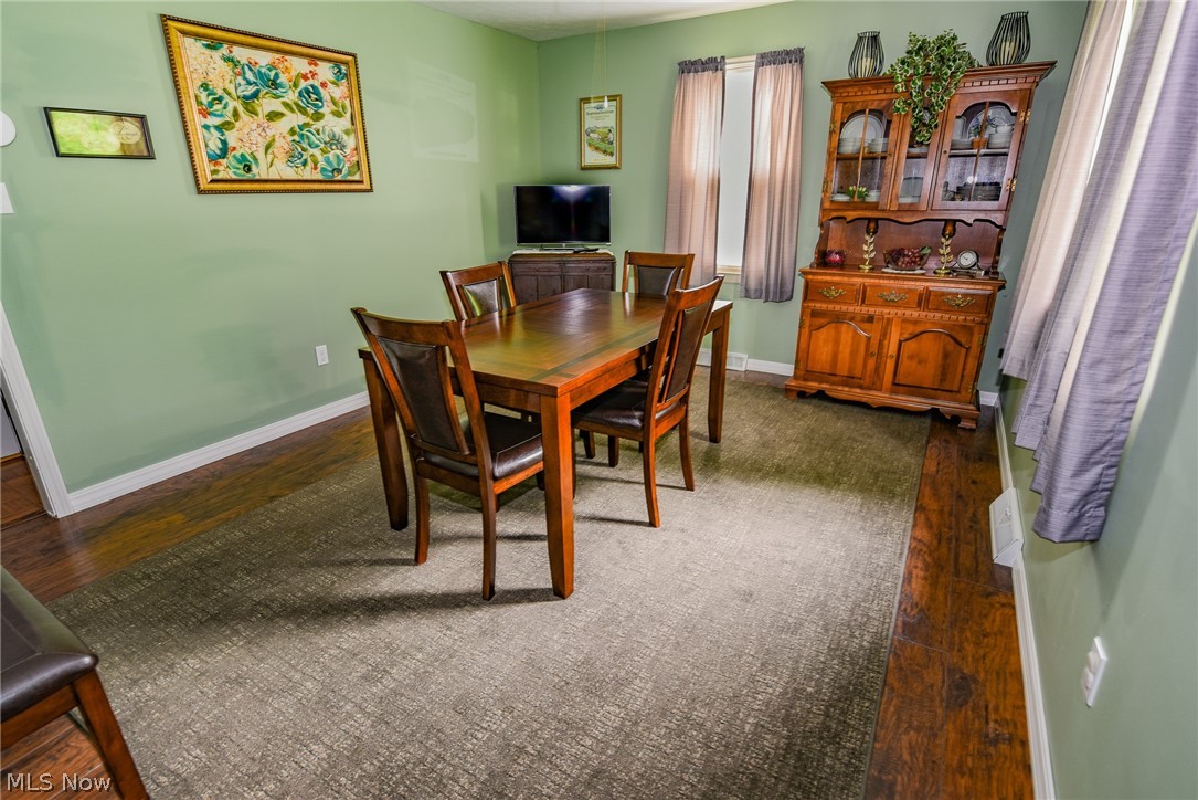 16243 Snow Road Burton, OH 44021 - Photo 15 of 20