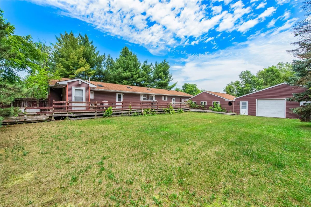 1834 Fischer Road South Beloit, IL 61080 - Photo 41 of 46 a view of a house with a backyard