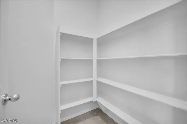 $2,450 | 6156 Kinnow Place, Las Vegas, NV 89122