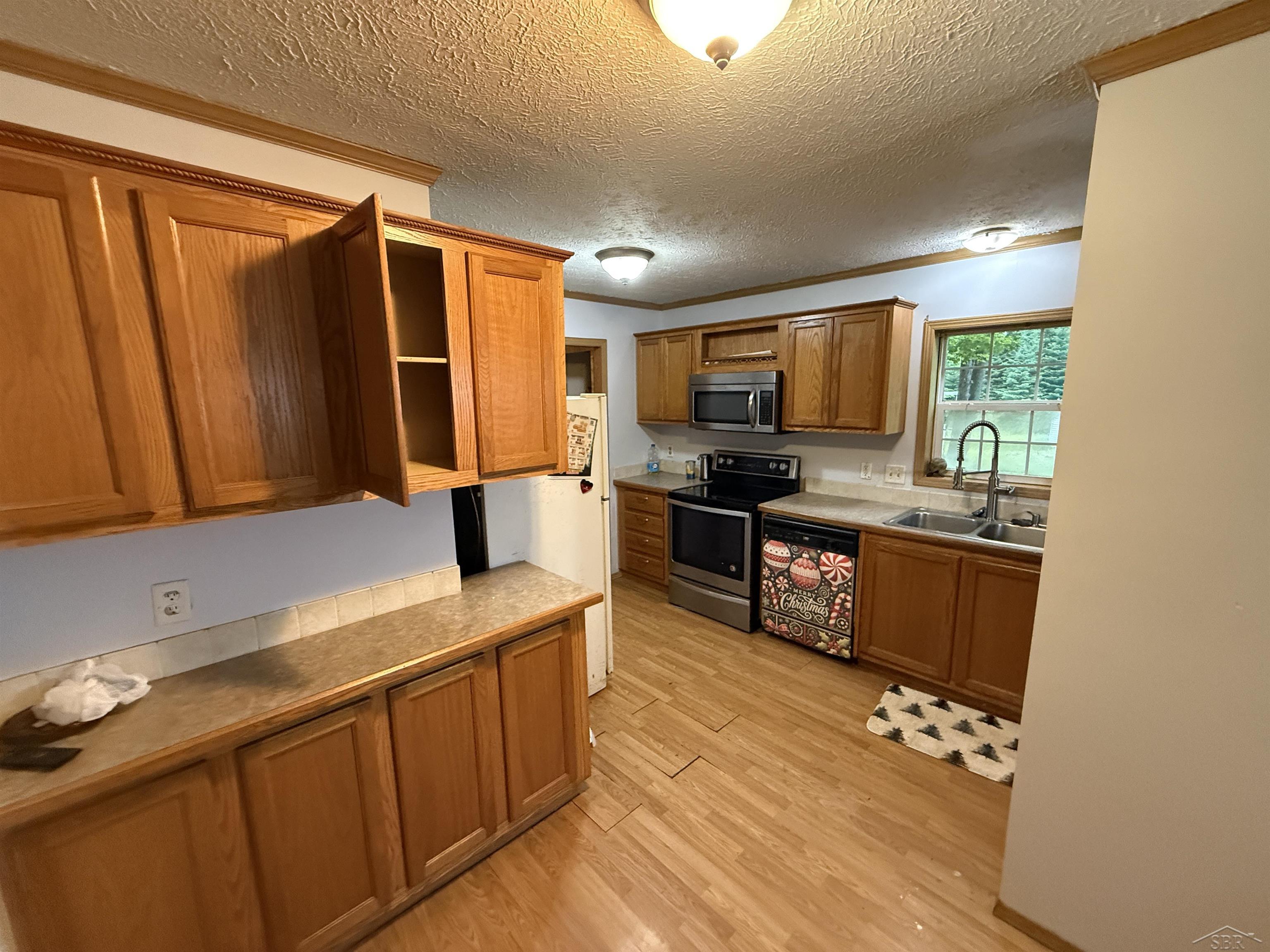 10263 Maple Valley Road Gladwin, MI 48624 - Photo 21 of 35