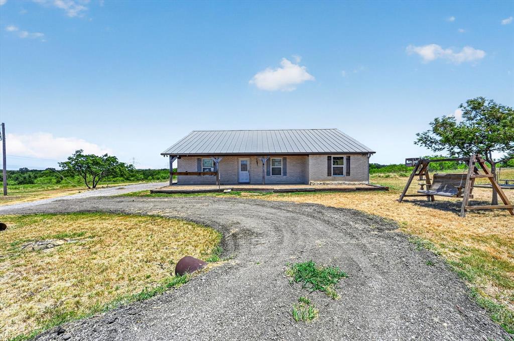 901 Marion Road Venus, TX 76084 - Photo 1 of 33