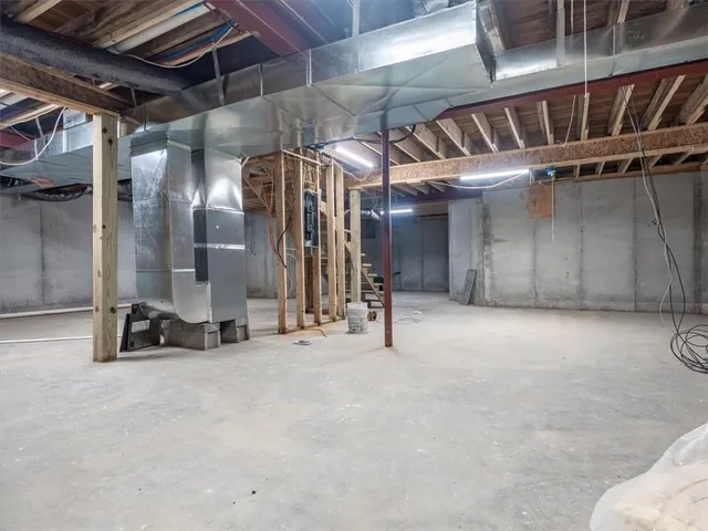 $550,000 | 6650 County Road 176, Rosendale, MO 64483