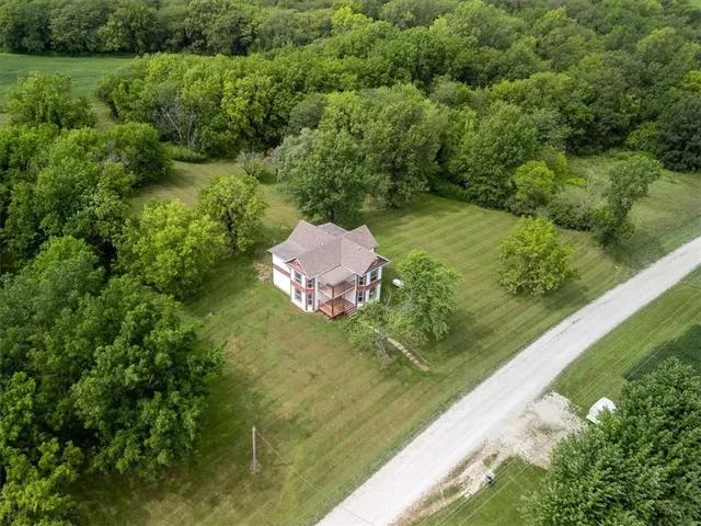 $550,000 | 6650 County Road 176, Rosendale, MO 64483