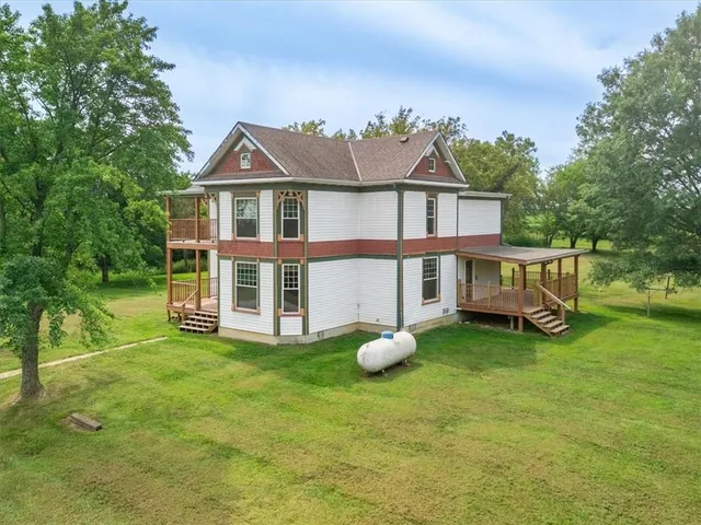 $550,000 | 6650 County Road 176, Rosendale, MO 64483