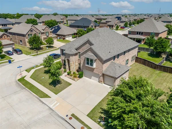 $729,000 | 5207 Seth Avenue, Sachse, TX 75048
