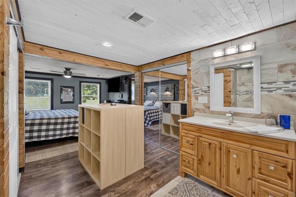 13810 Byars Road Grandview, MO 64030 - Photo 25 of 65 Gallery Image 25