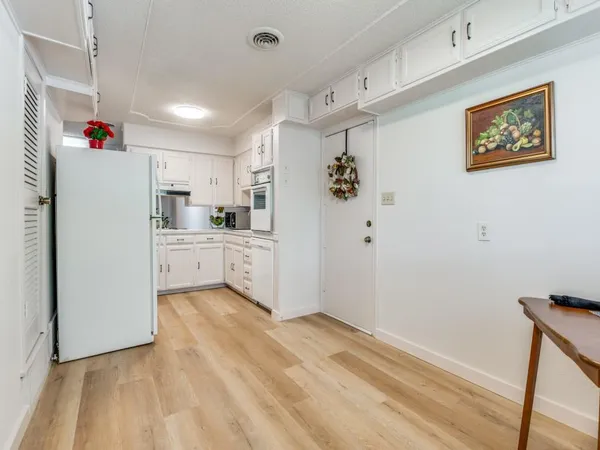$335,000 | 506 East Huitt Lane, Euless, TX 76040