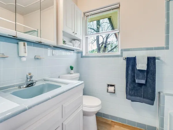 $335,000 | 506 East Huitt Lane, Euless, TX 76040