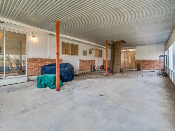 $335,000 | 506 East Huitt Lane, Euless, TX 76040