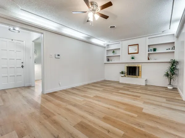 $335,000 | 506 East Huitt Lane, Euless, TX 76040