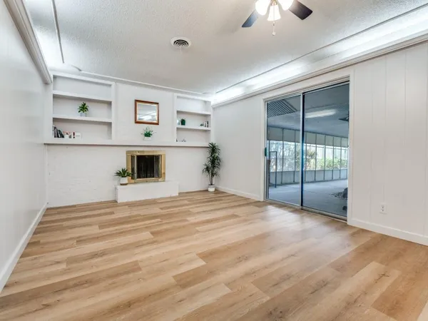 $335,000 | 506 East Huitt Lane, Euless, TX 76040