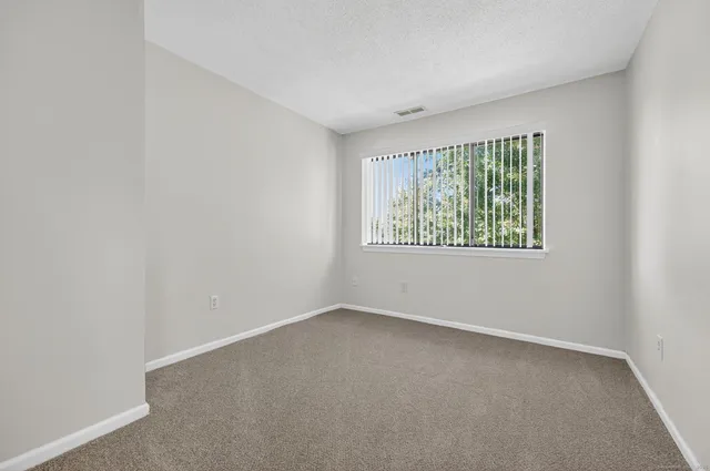 $2,900 | 128 Conestoga Way, Unit 128, Glastonbury, CT 06033