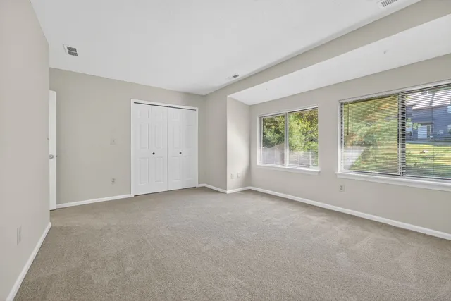 $2,900 | 128 Conestoga Way, Unit 128, Glastonbury, CT 06033