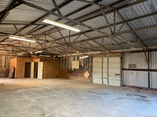 $1,200 | 765 Patton Road, Somerset, TX 78069