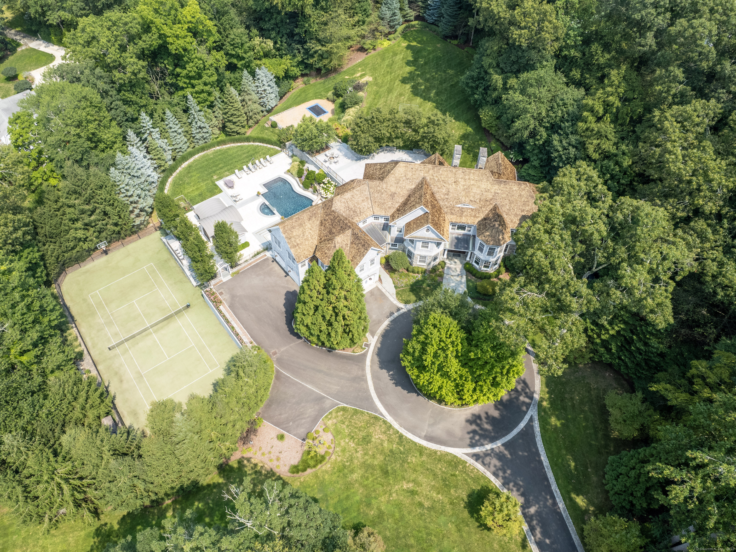 7 North Ridge Road Westport, CT 06880 - Photo 1 of 1 Gallery Image 1