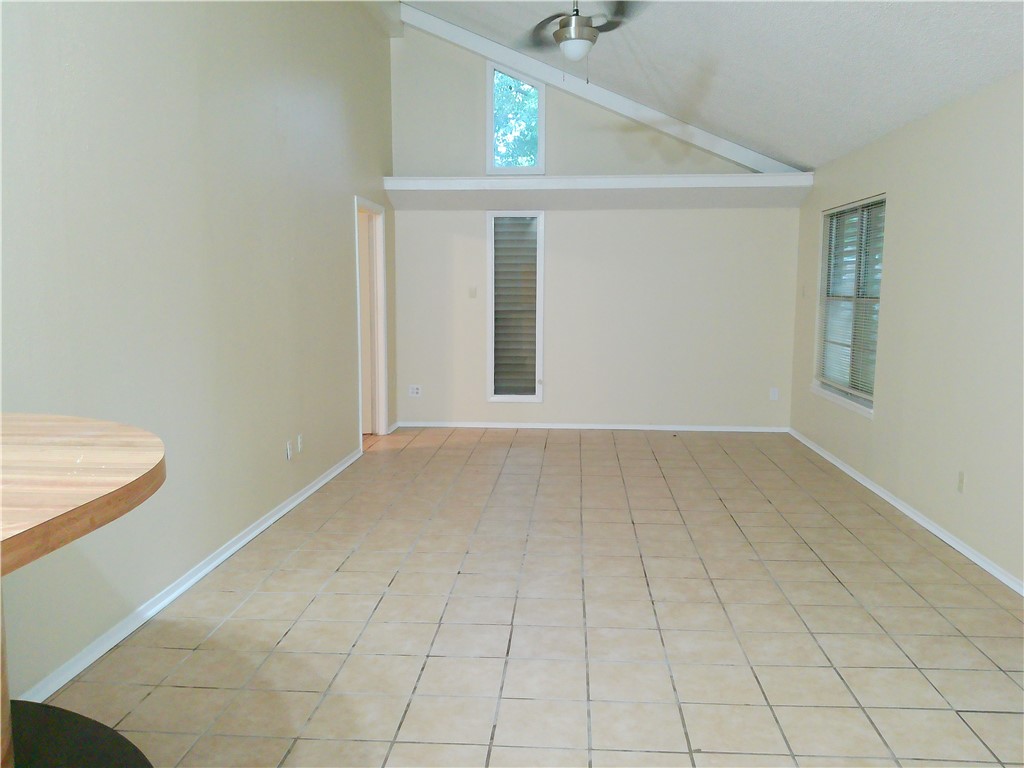 109 Sutherland Drive Portland, TX 78374 - Photo 9 of 17
