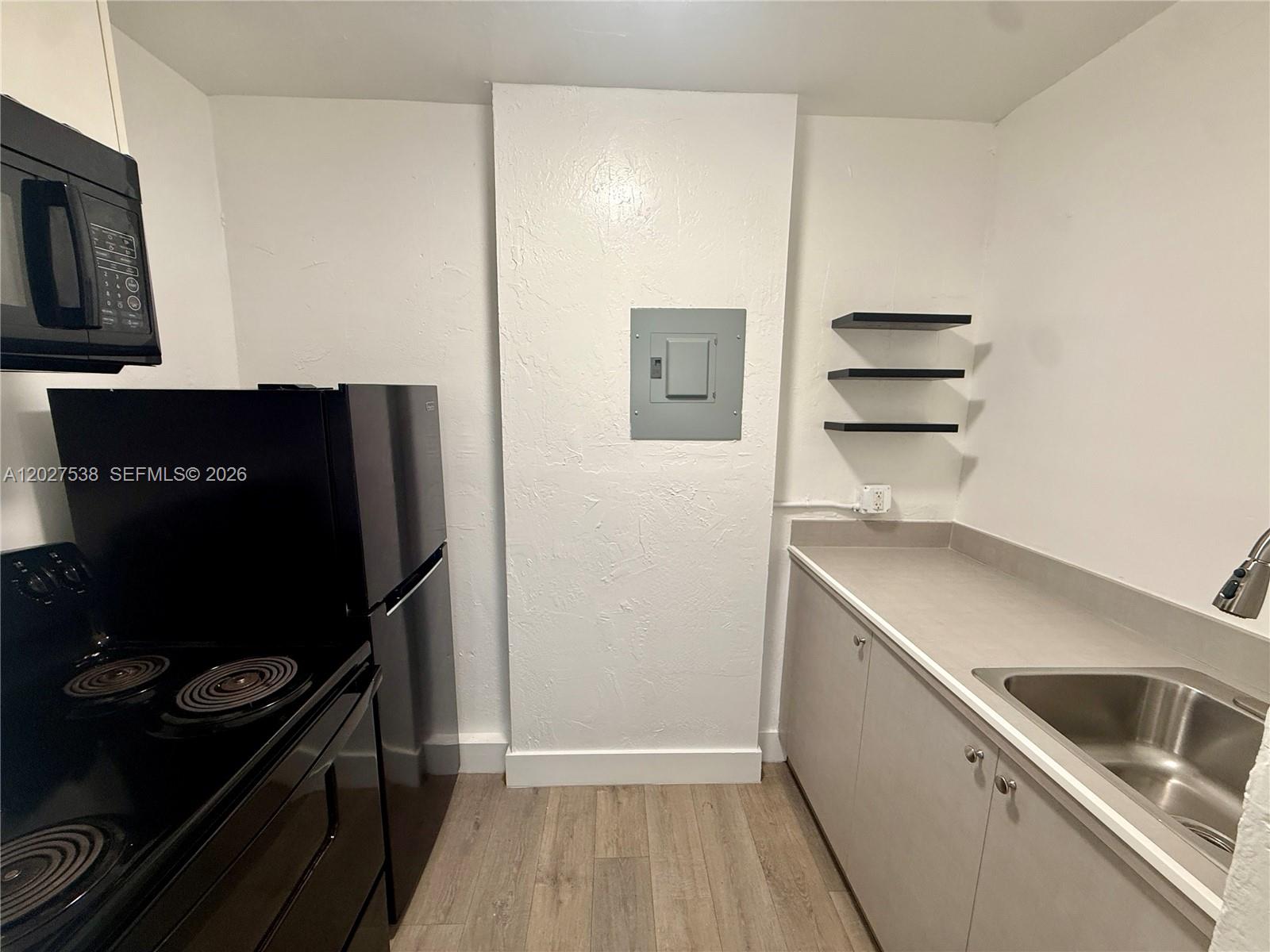 143 Southwest 9th Street, Unit 206 Miami, FL 33130 - Photo 6 of 11