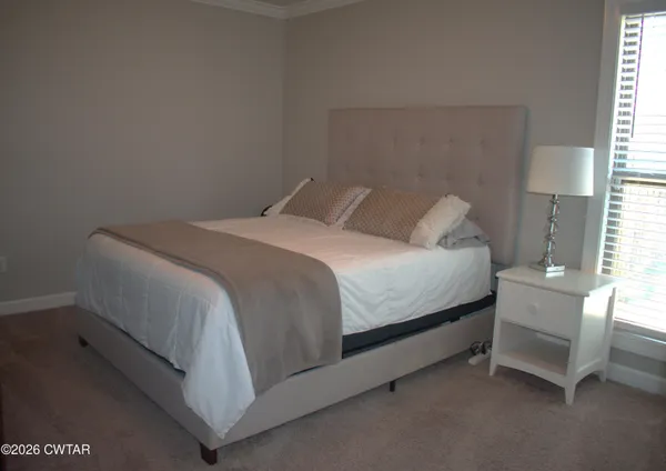 $334,000 | 108 Gatewick Drive, Jackson, TN 38305