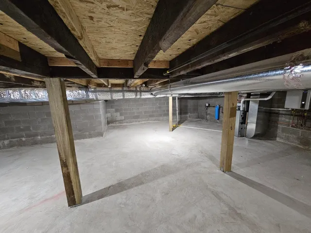 $269,000 | 205 West Henry Street, Odell, IL 60460