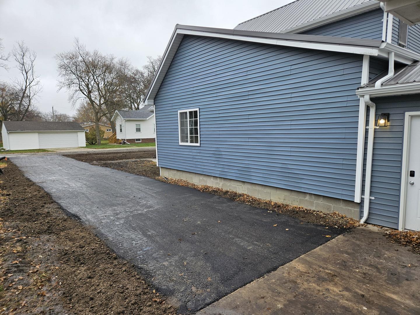 205 West Henry Street Odell, IL 60460 - Photo 5 of 35