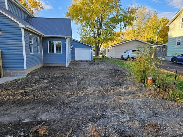 $269,000 | 205 West Henry Street, Odell, IL 60460