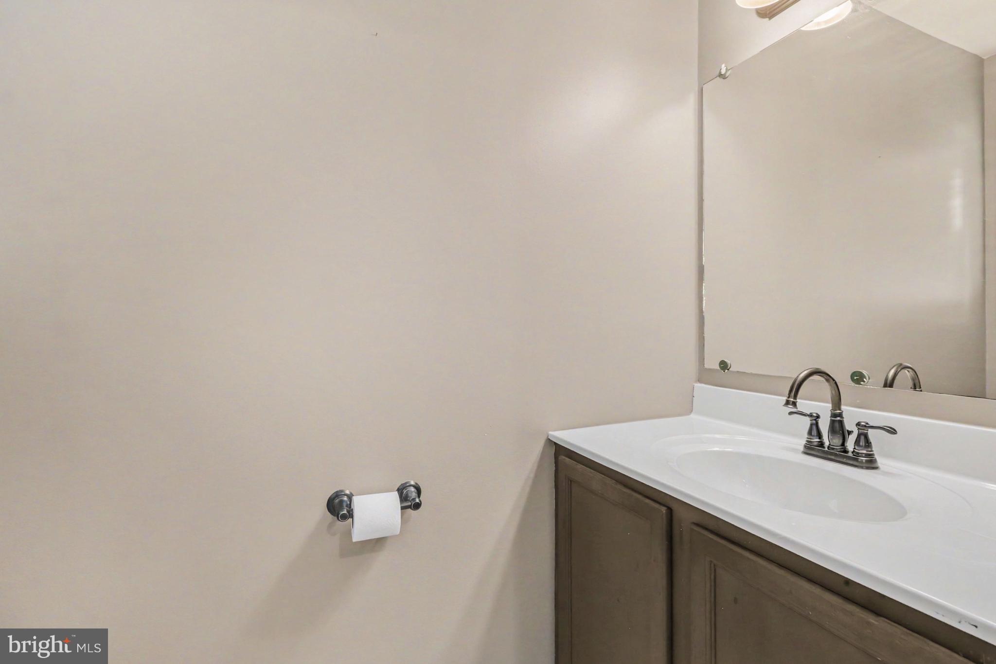 203 Silver Leaf Ridge Harrisburg, PA 17110 - Photo 7 of 35
