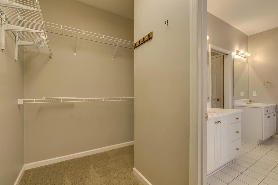 12717 Comblain Road Knoxville, TN 37934 - Photo 24 of 40 24_ComblainRoad_12717_MasterCloset
